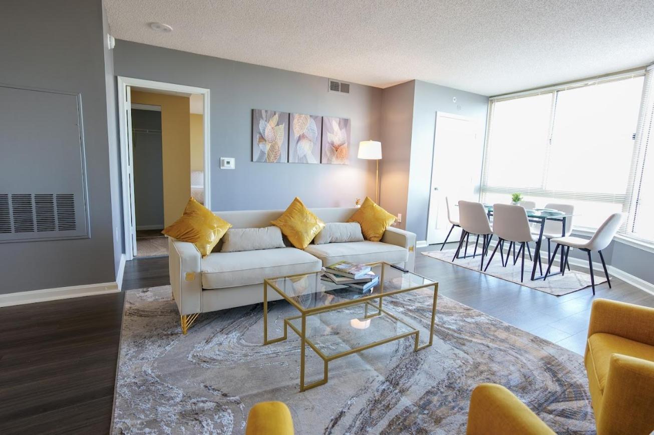 Ballston Getaway King Suite Arlington Buitenkant foto