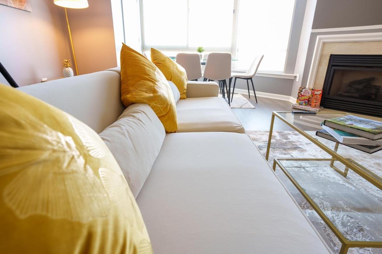 Ballston Getaway King Suite Arlington Buitenkant foto